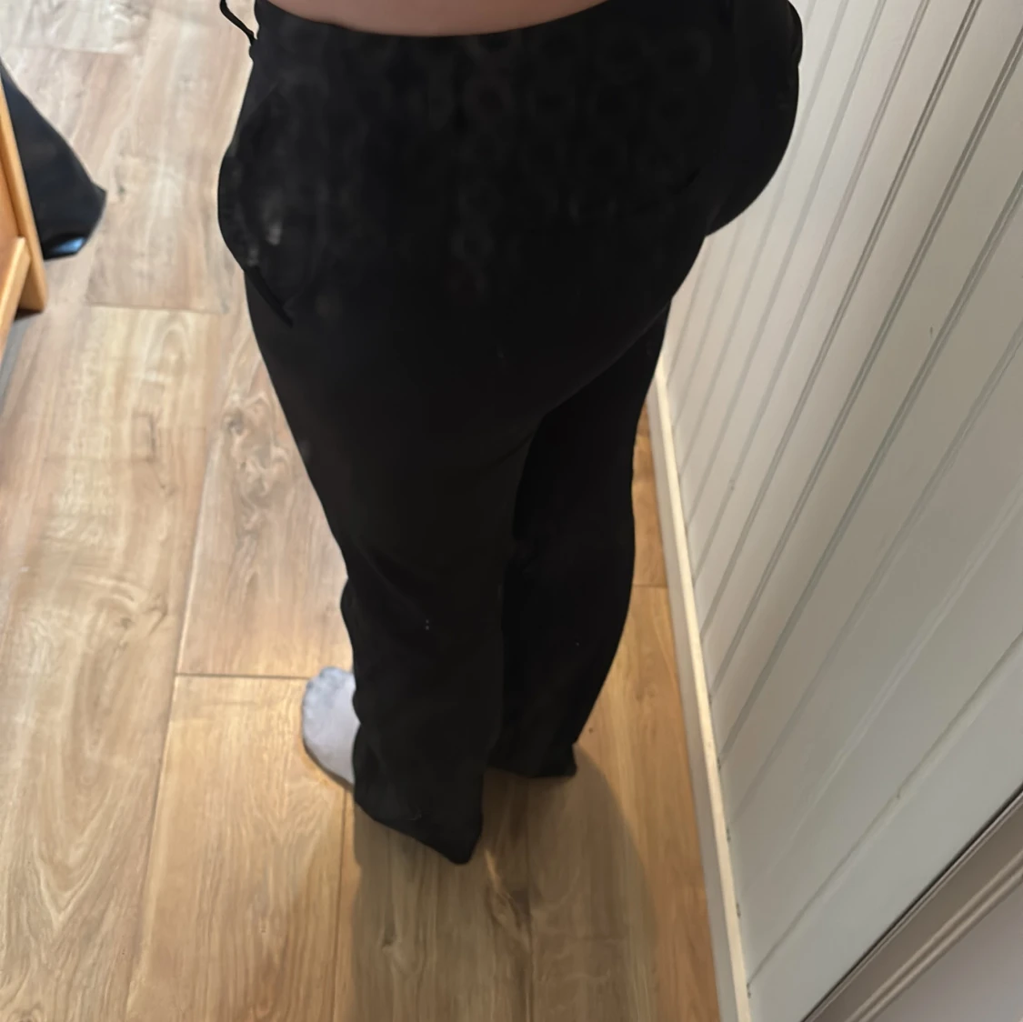 Svarta low waist bootcut kostymbyxor  - 1