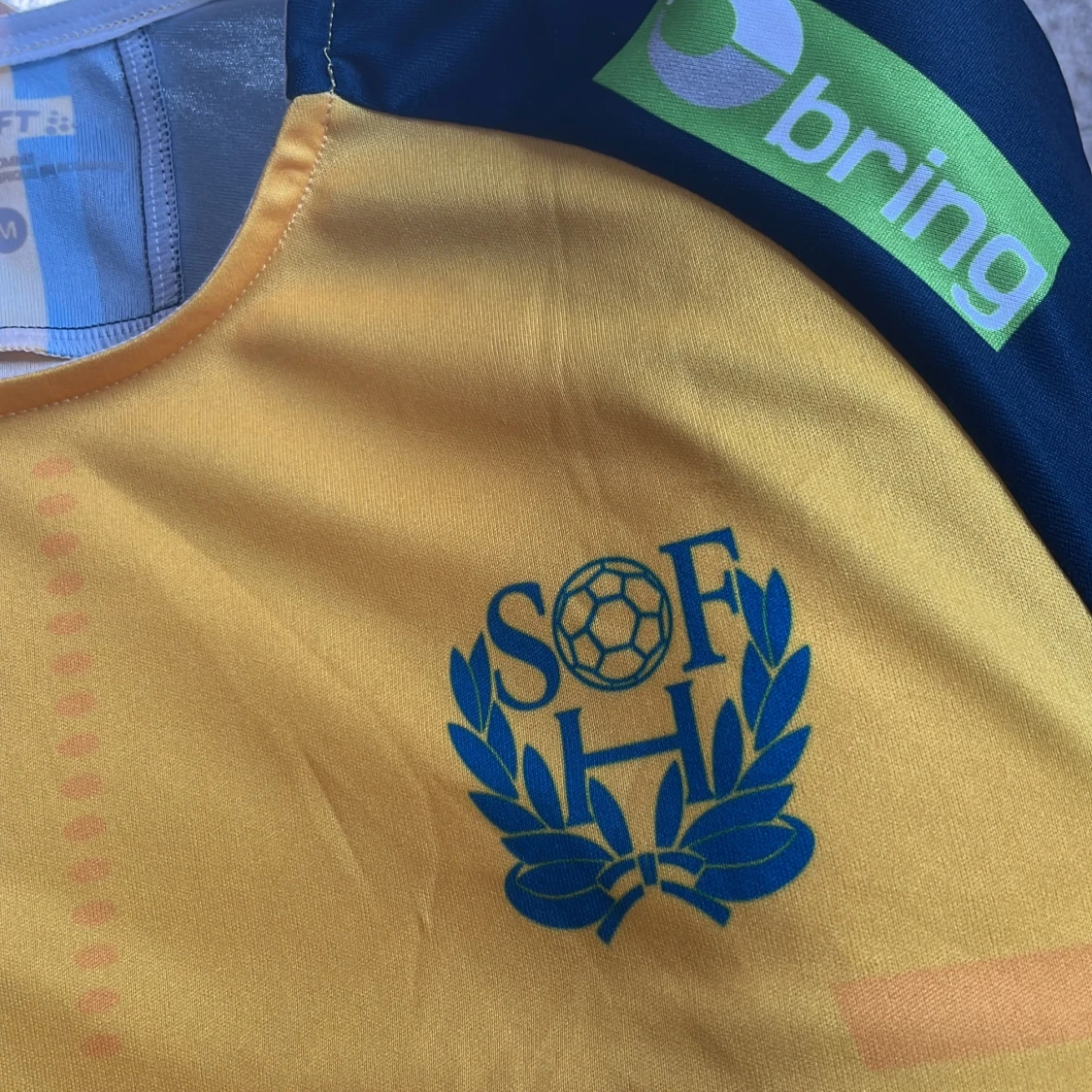 Gul och marinblå handbollströja från Craft  storlek M - 3