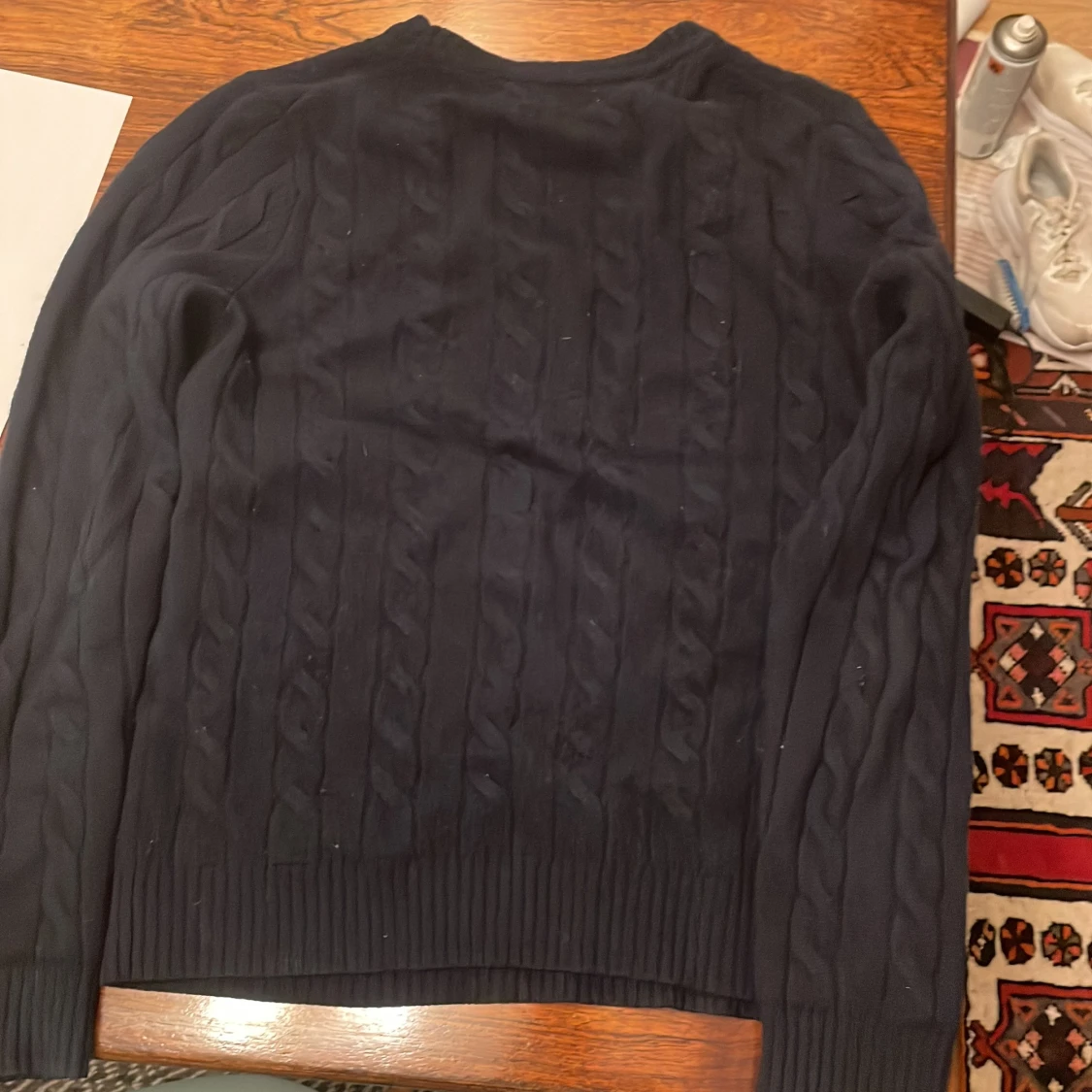 Mörkblå kabelstickad tröja från GANT - 3