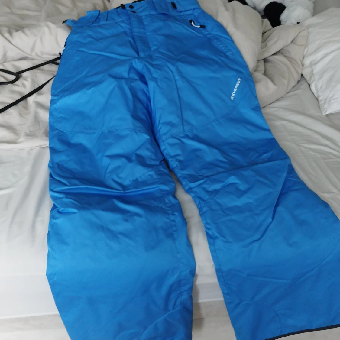 Blå täckbyxor Everest stl 40 - 1