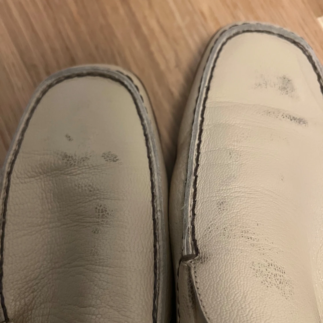 Beige vintage loafers från Miu Miu i skinn - 3