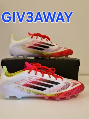 Fotbollsskor  - Giveaway! Som tack till alla så gör nu JK.boots en Giveaway på ett par helt nya F50 elite. För chansen att vinna så följ kontot och lika annonsen⚽️🔥🔥Vinnare avgörs 13 januari!!