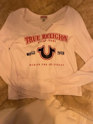 Vit långärmad topp True Religion - 🌸Kan gå ner i pris bara skriv och fråga             Använd några få gånger                                                     