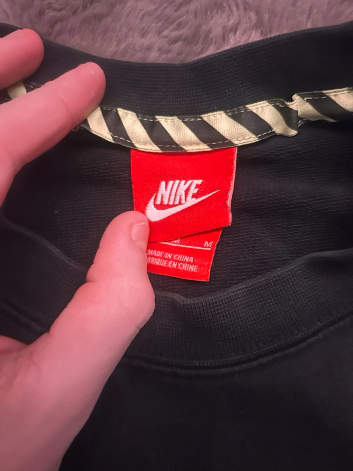 Svart Nike Track & Field tröja S - 3