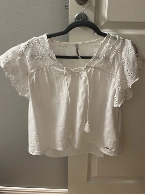 Söt blus - Jättesöt blus från Pepe jeans, storlek xs💓100% bomull