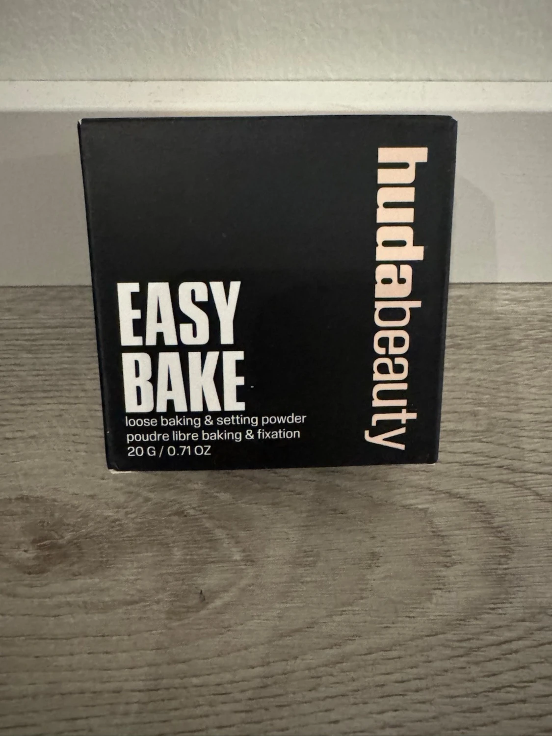 Huda Beauty Easy Bake Banana Bread