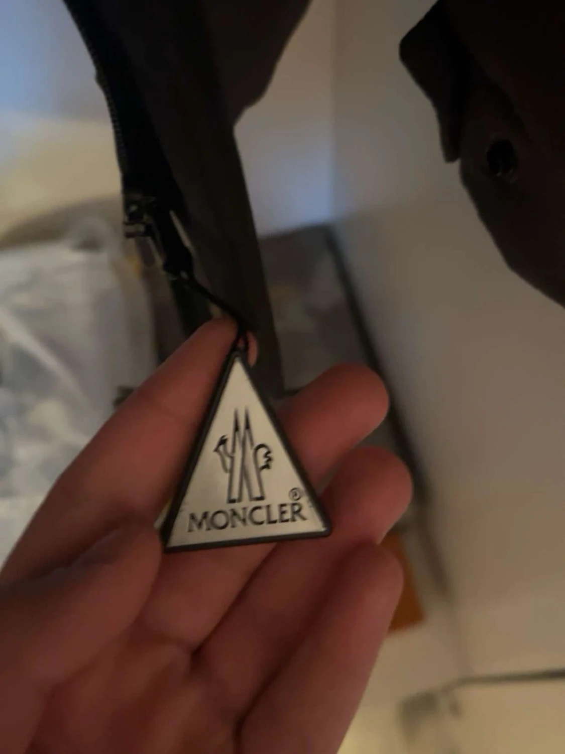 Svart dunjacka från Moncler - 3