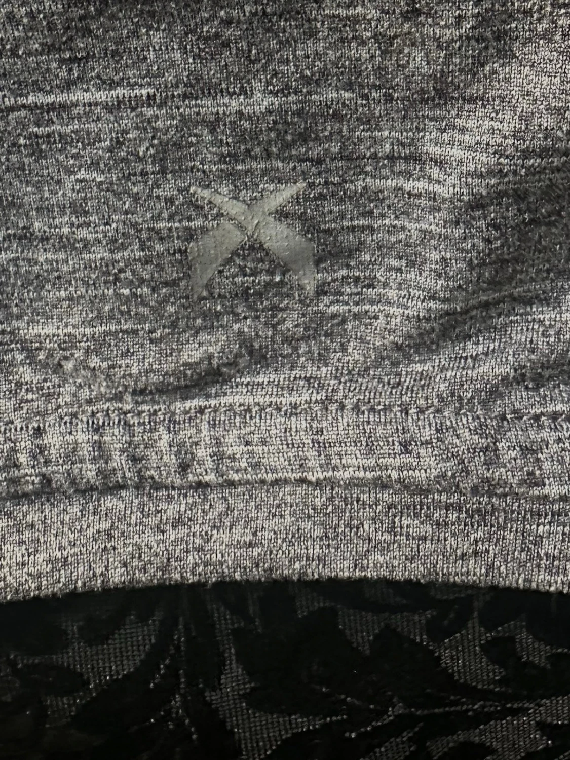 Grå kortärmad t-shirt - 4