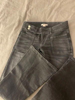 Gina tricot  - Helt nya jeans