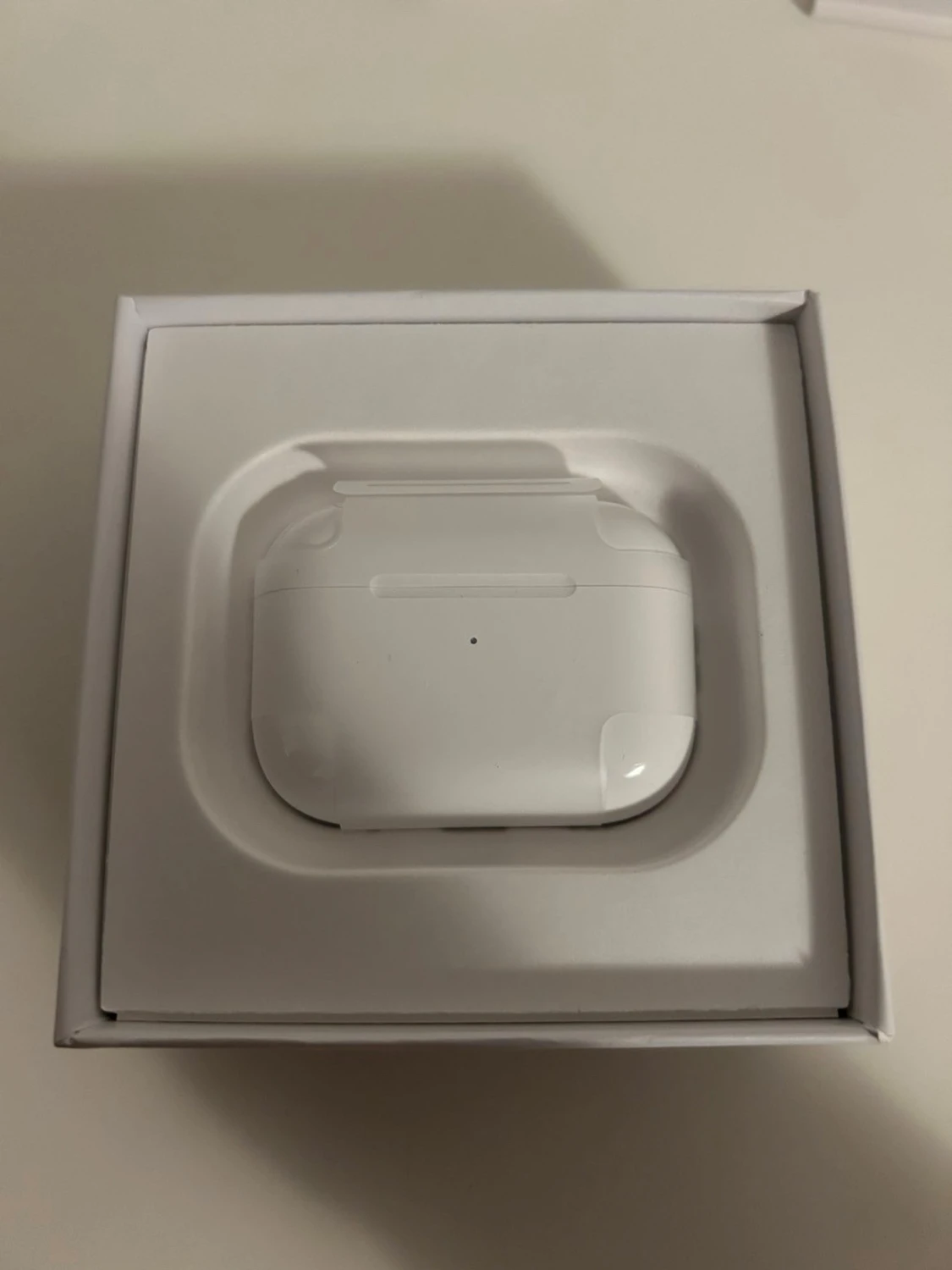 Apple AirPods Pro (vita trådlösa hörlurar) - 2