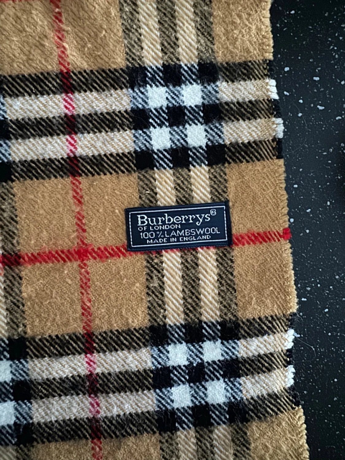 Burberrys rutig halsduk i lammull - 1