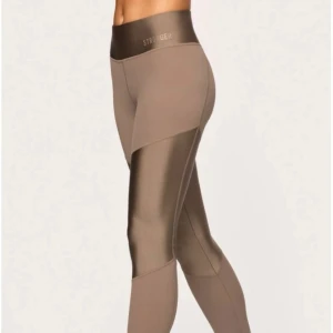 stronger tränings byxor!❣️ - säljer dessa då de inte kommer till användning. byxorna är i helt nyskick och är aldrig använda! ❤️