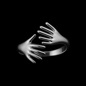 Silver ring  -  GRATIS GÅVA MED VARGE ORDER!! Köp en bundle!!! Supertrendig stockholmsstil tjejer, ring silver. Gjord av stål, jag svarar och skickar alltid snabbt!