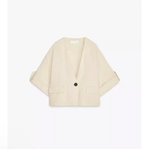 Beige tunn jacka  - Stilren jacka med en knapp framtill, två fickor och uppvikta ärmar. Perfekt för dig som gillar minimalistisk och trendig stil.