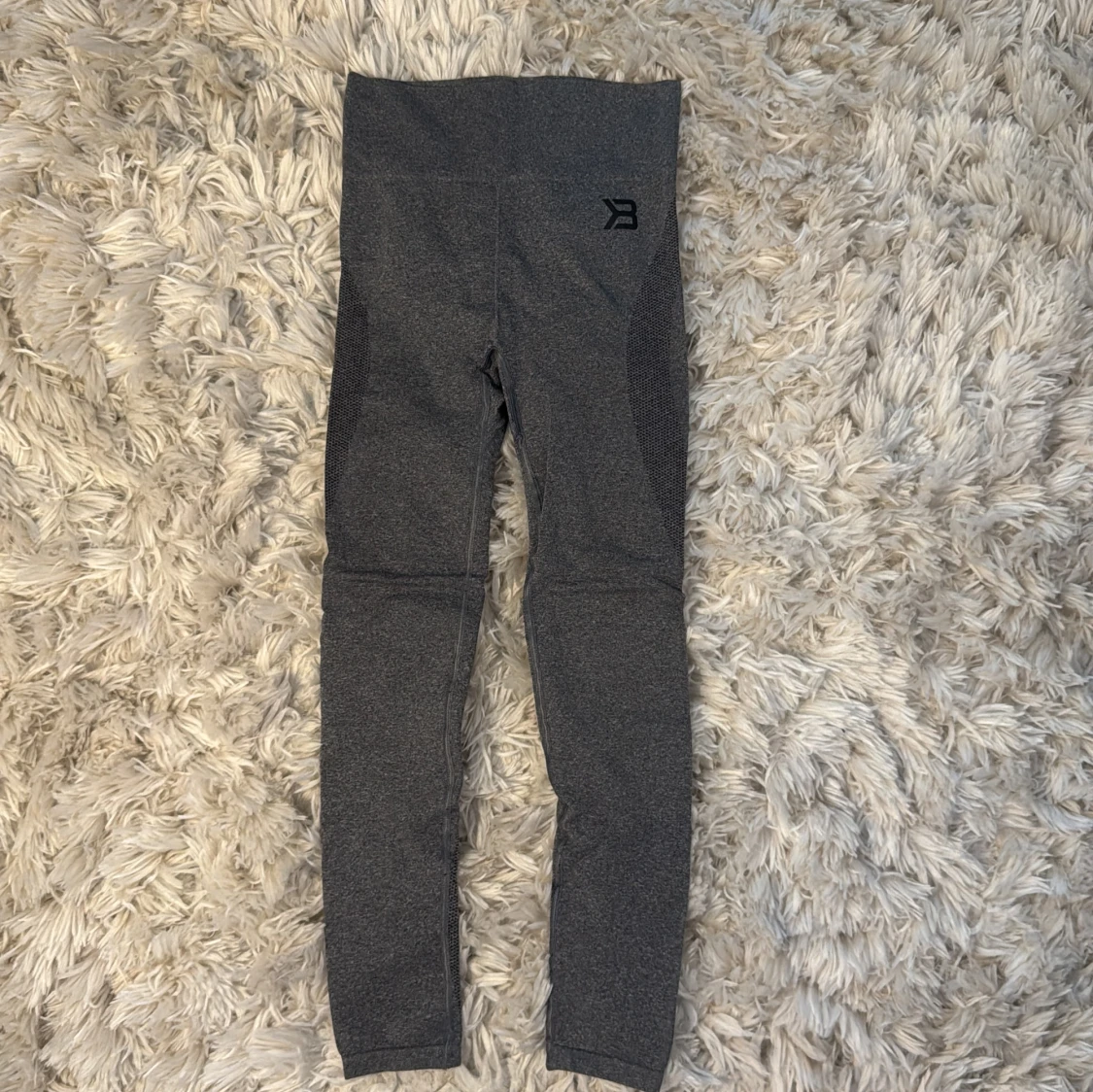 Mörkgrå leggings från Better Bodies - 1