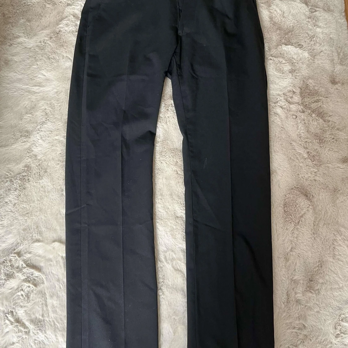 Svarta kostymbyxor från Riley - 1