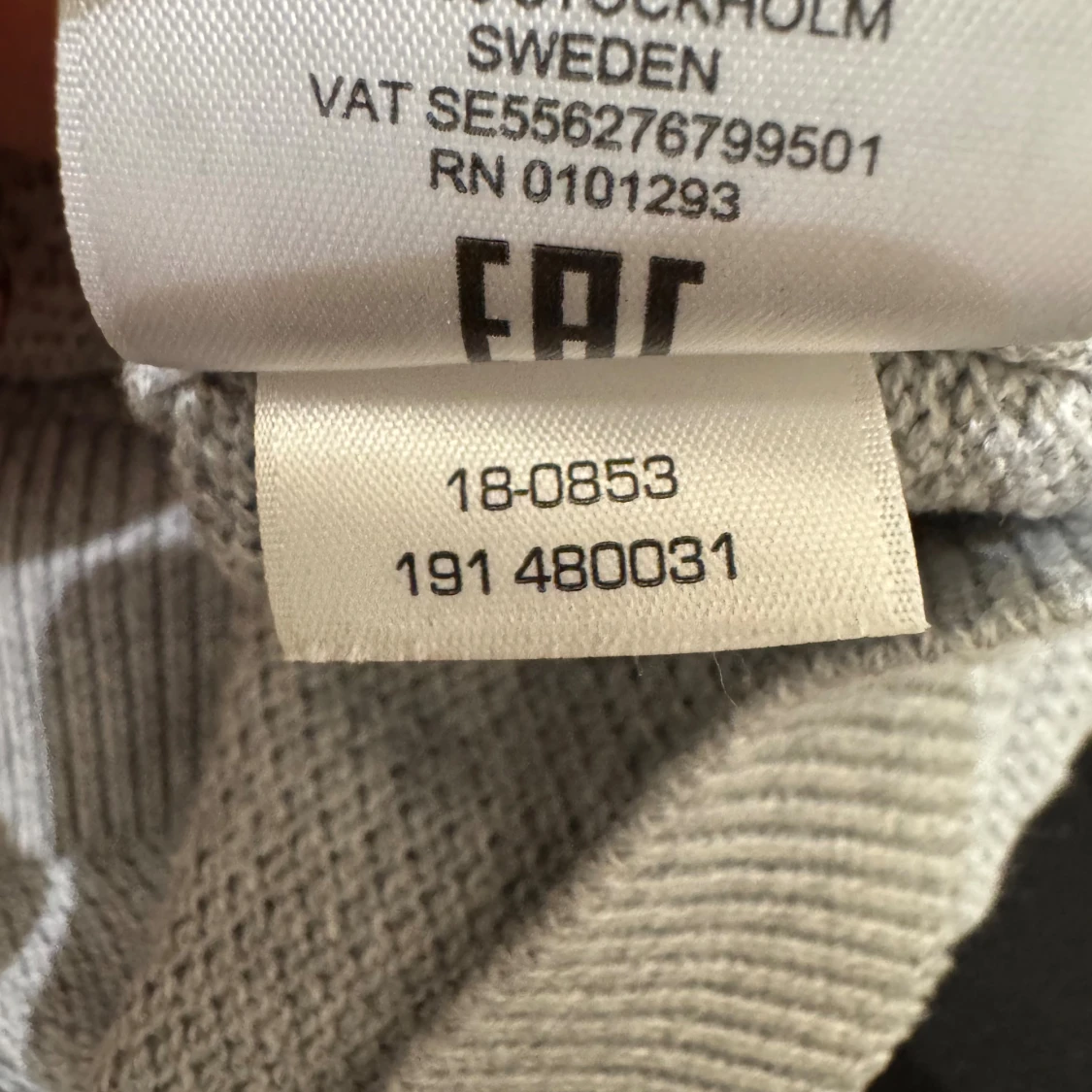 Grå stickad tröja från GANT - 4