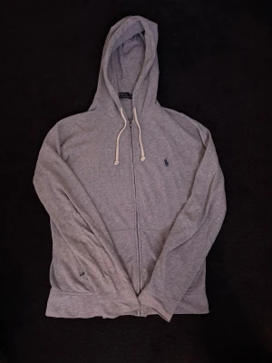 Ralph Lauren Zip - Grå Ralph Lauren zip i storlek XS, bra skick