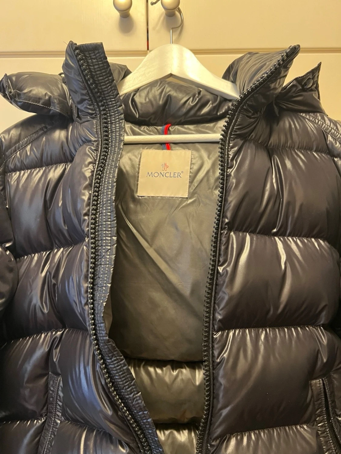 Svart Moncler Maya - 3