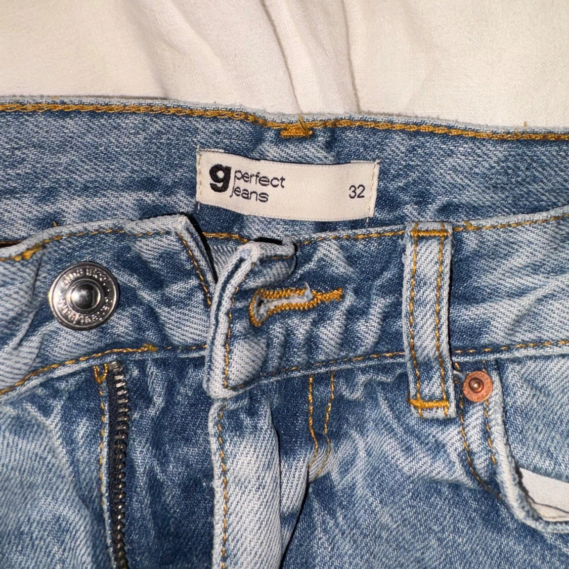Blå straight jeans från Gina Tricot - 4