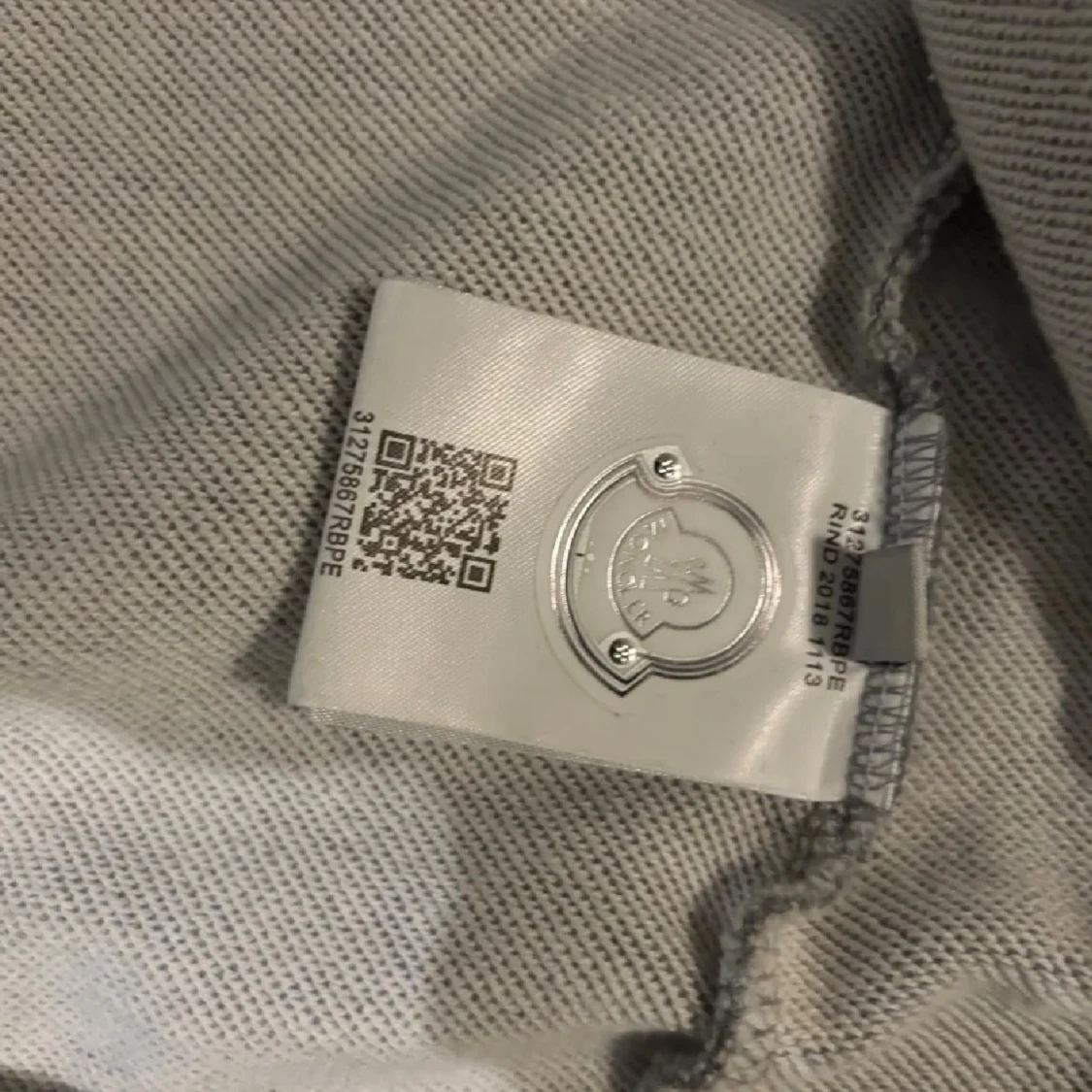Grå Moncler hoodie med ränder - 3