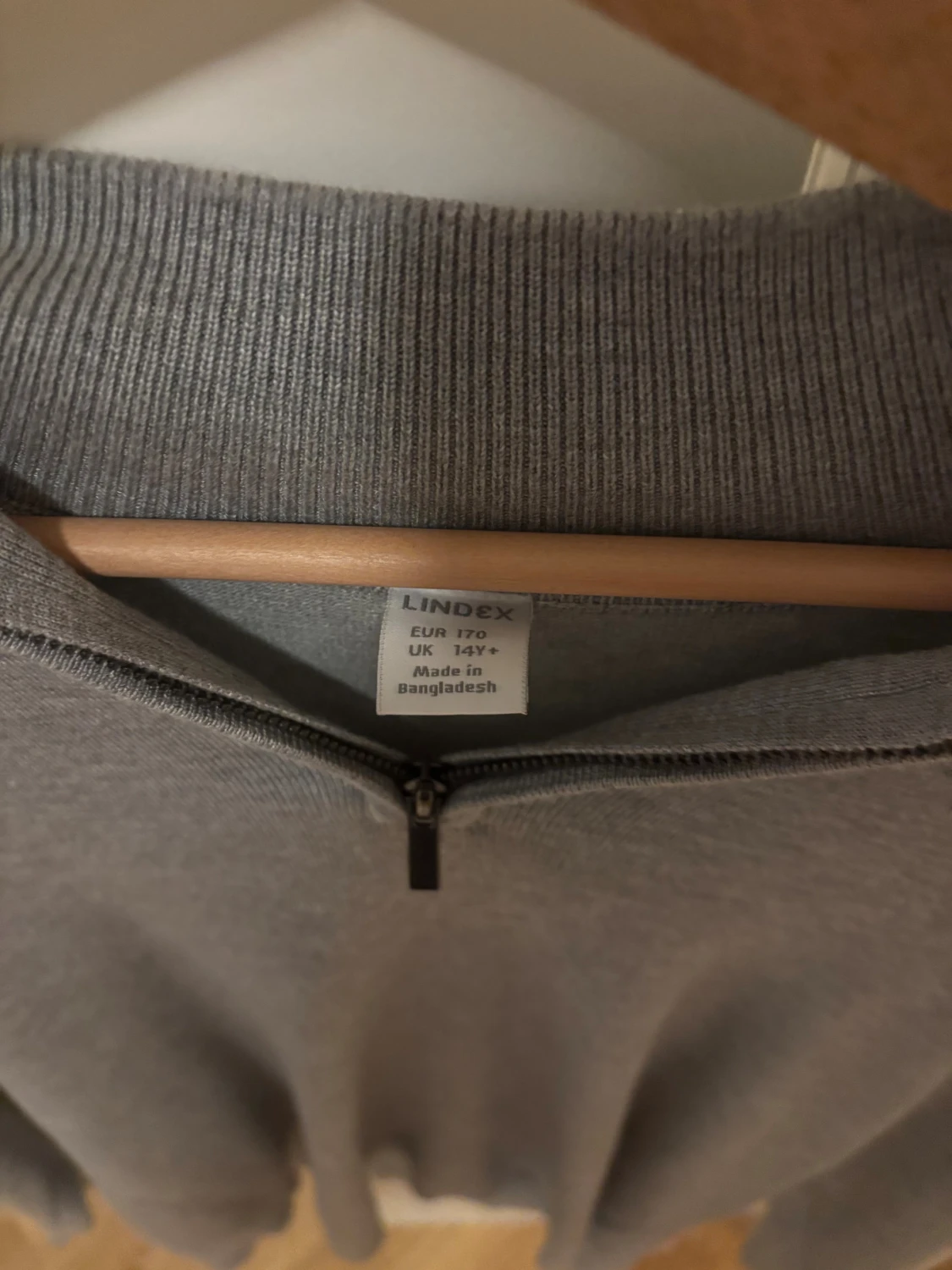 Grå half zip tröja från Lindex - 3