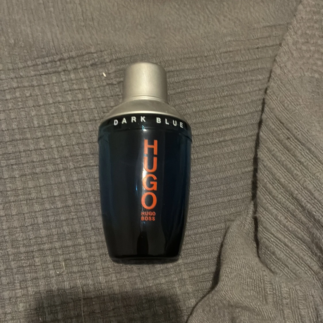 Hugo Boss Dark Blue parfym