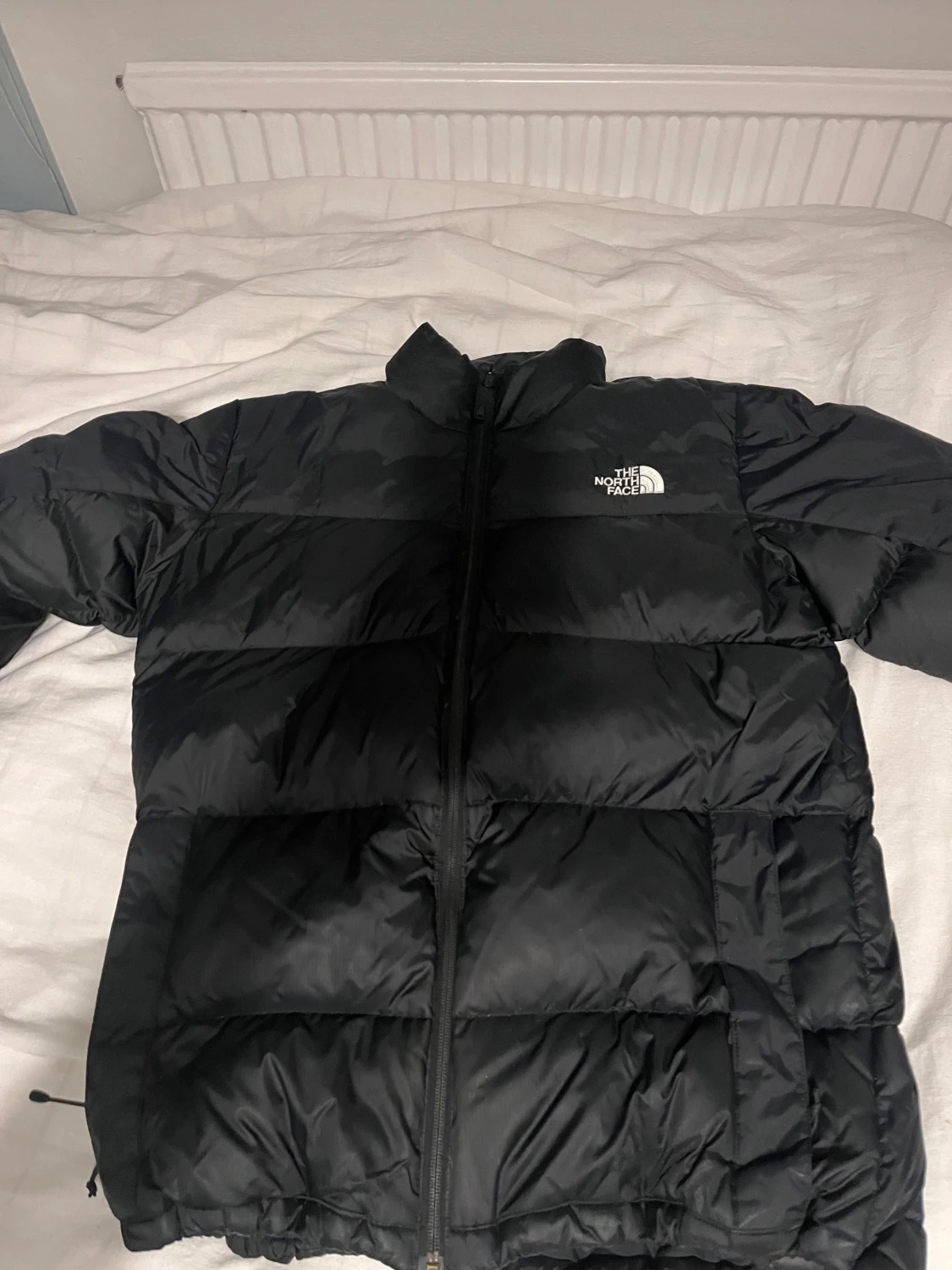 Svart pufferjacka från The North Face - 1