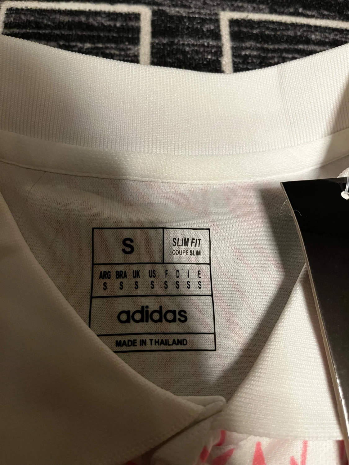 Real Madrid Mbappé draktröja Adidas S - 3