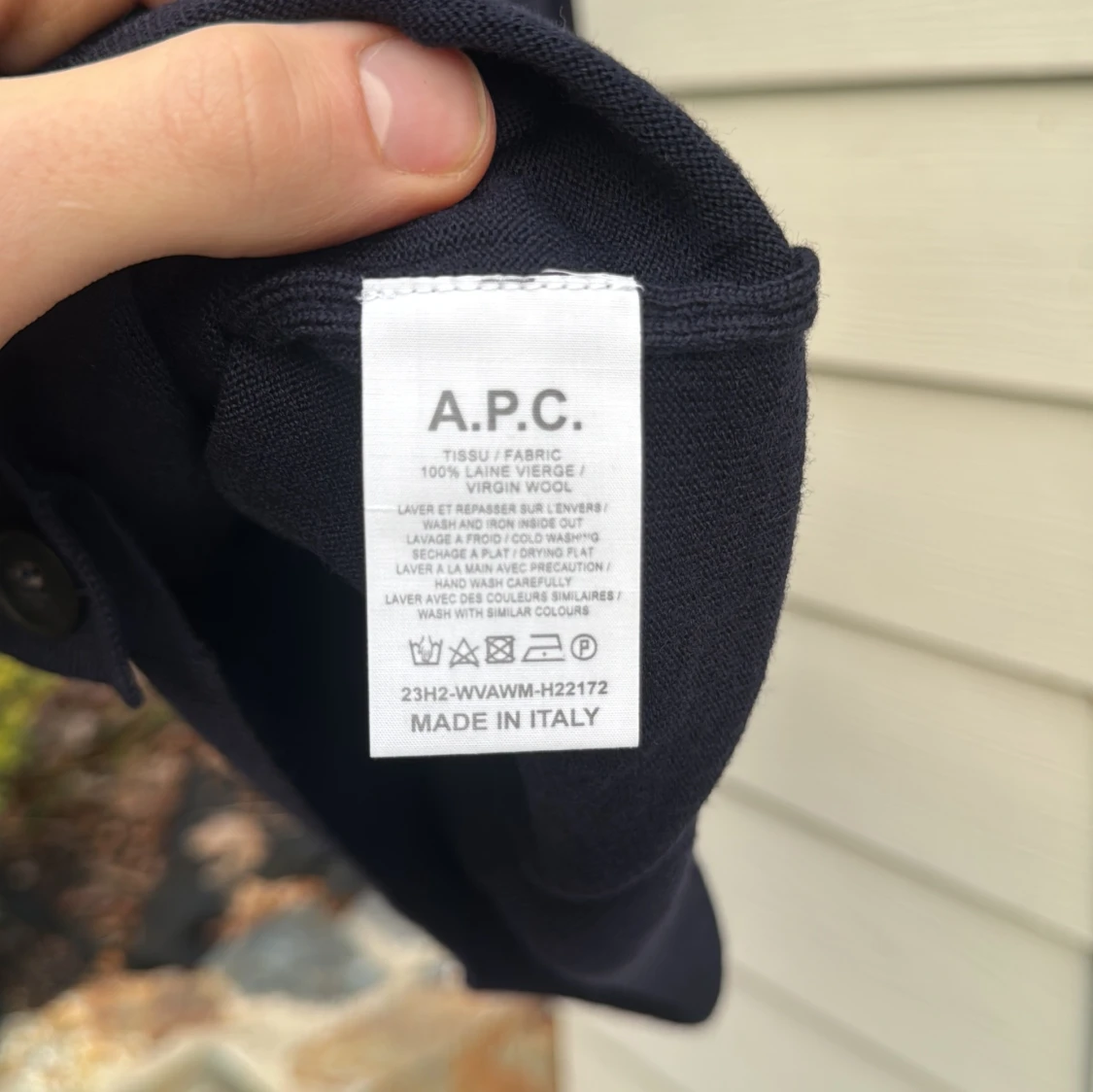 Mörkblå kofta från A.P.C.  - 4