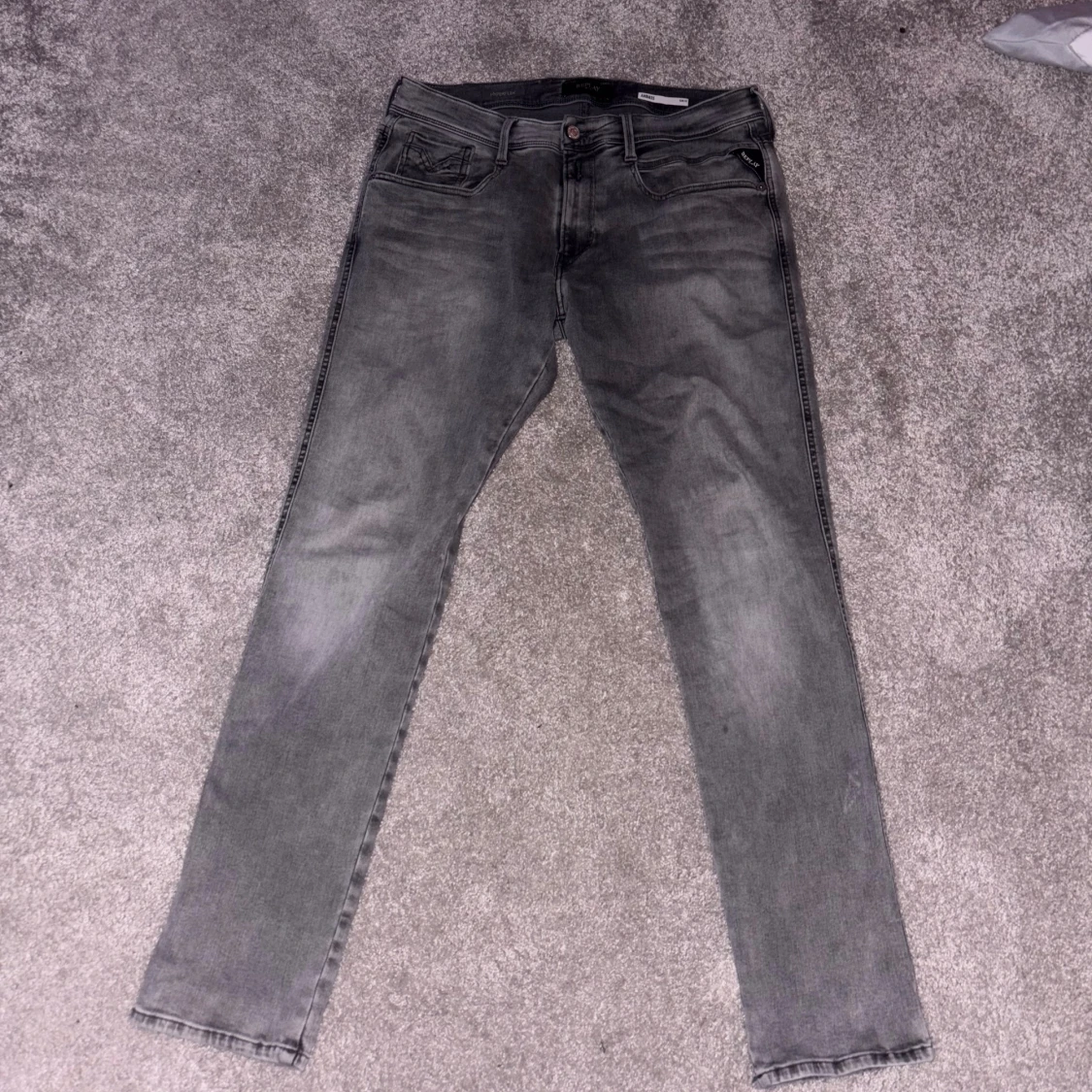 Replay Anbass Hyperflex grå jeans