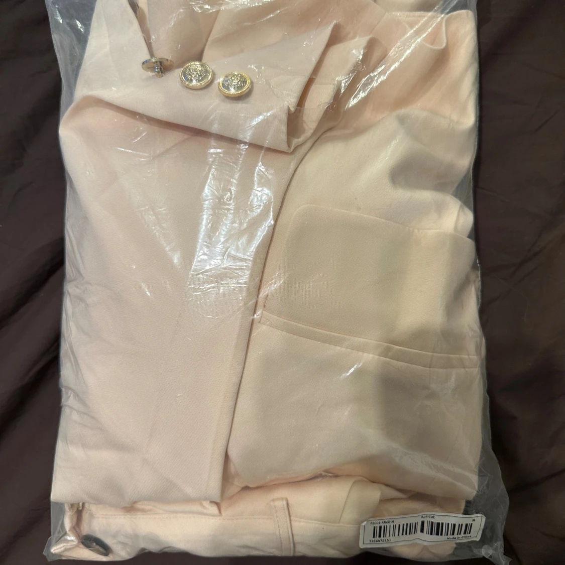 Aprikosfärgad kostym  - 4