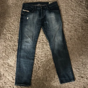 Diesel jeans - Hej, säljer nu mina extremt fina och eftertraktade jeans från märket diesel i fint sick. Skriv vid fler funderingar!