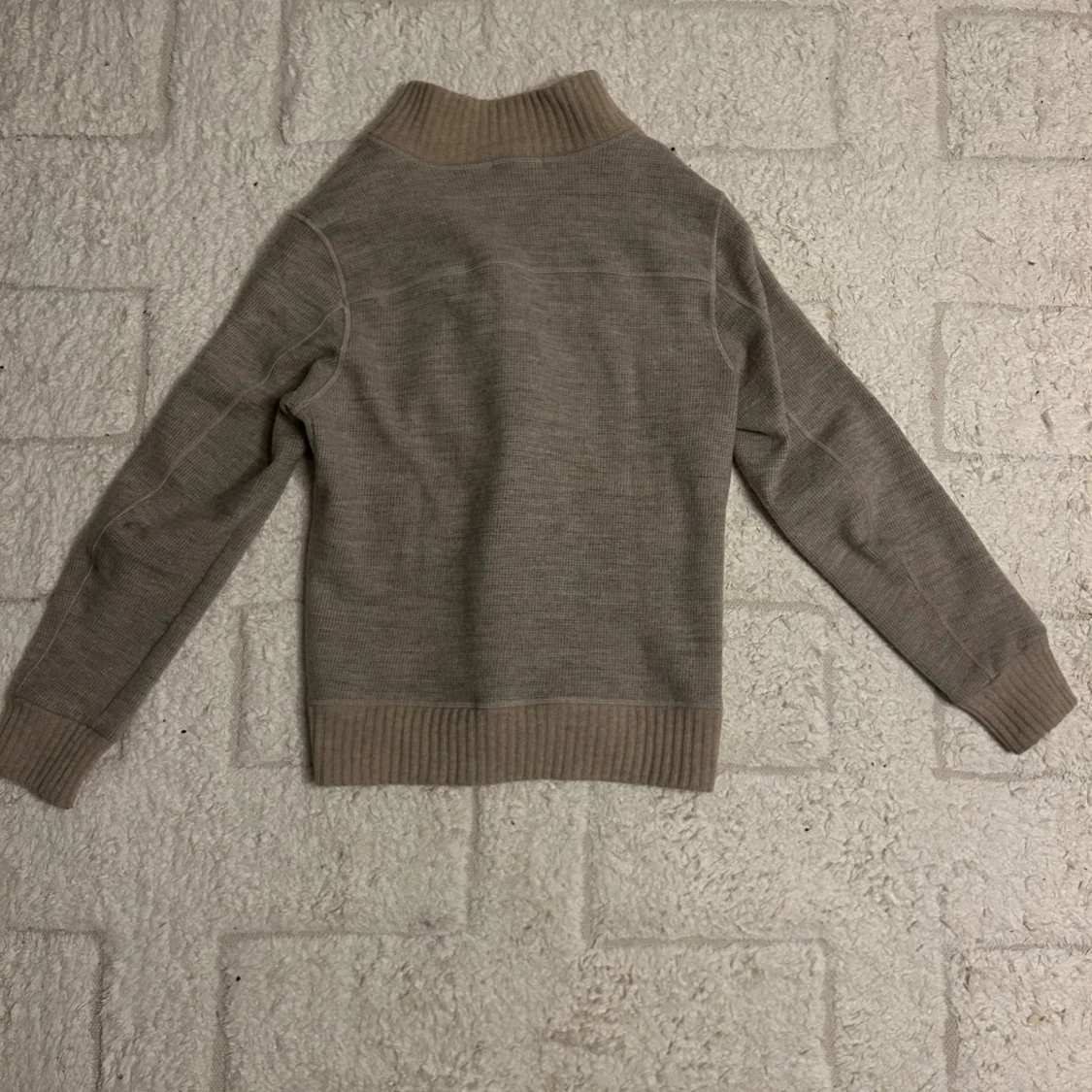 Beige kofta från Eleventy i ull - 1