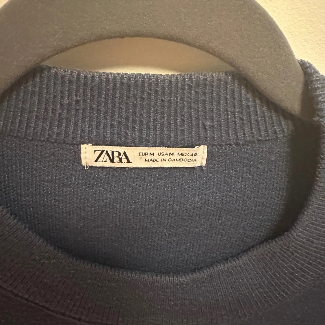 Blå stickad tröja från Zara - 1