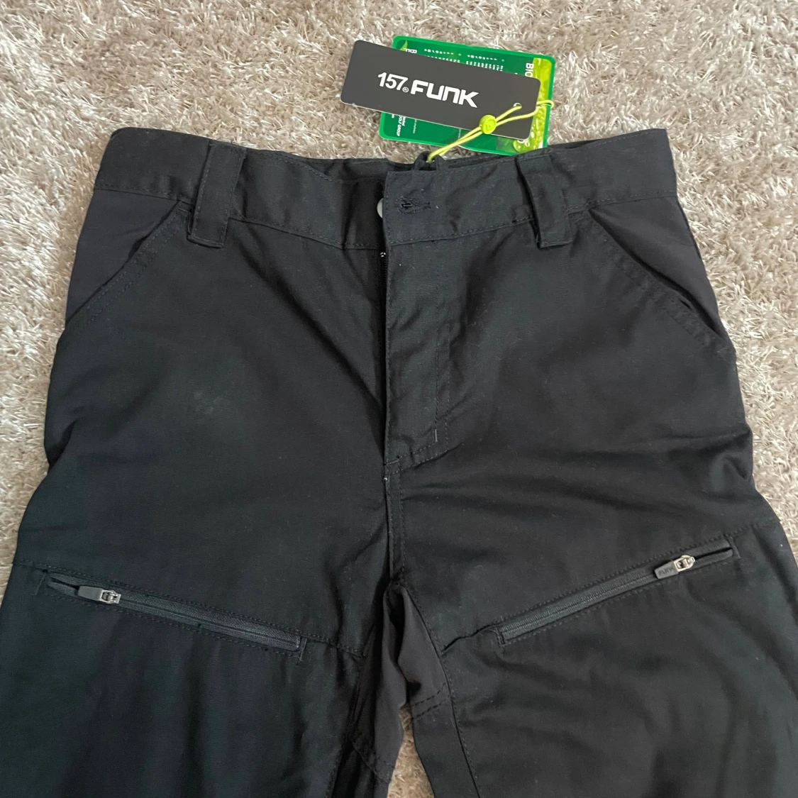 Svarta täckbyxor från Funk, strl 160 - 1