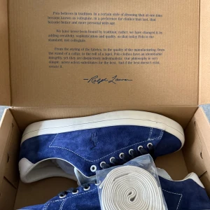 Polo Ralph Lauren skor - Säljer nu mina helt oanvända skor då de var lite för små, allt medföljer