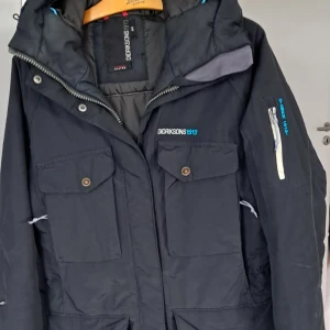 Jacka Didriksons  - Vinterjacka Inga defekter men i använt skick. 