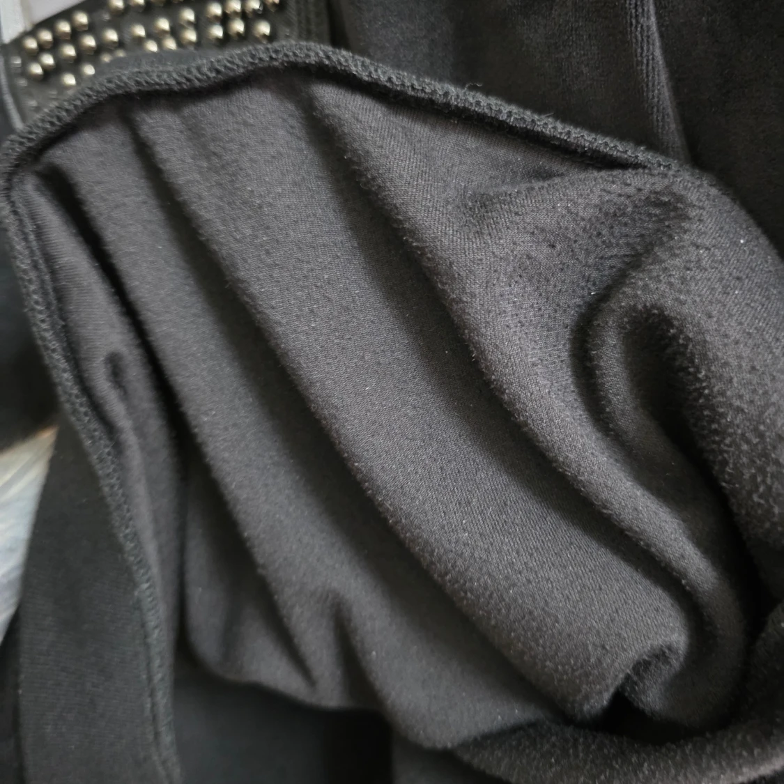 Svart sammetsset tracksuit FF - 3