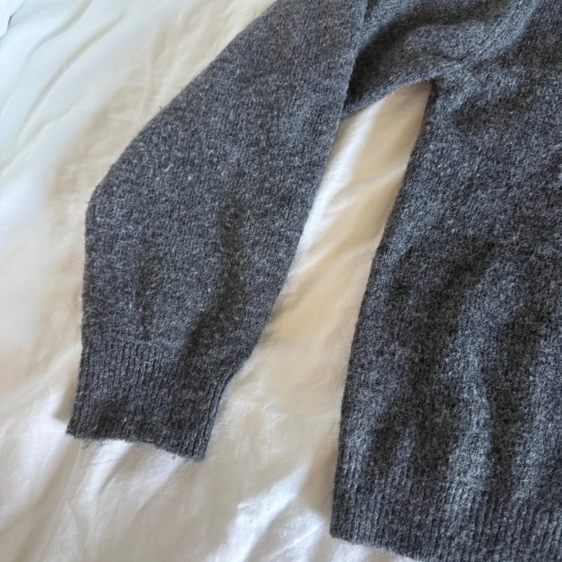 Grå stickad tröja från H&M - 3