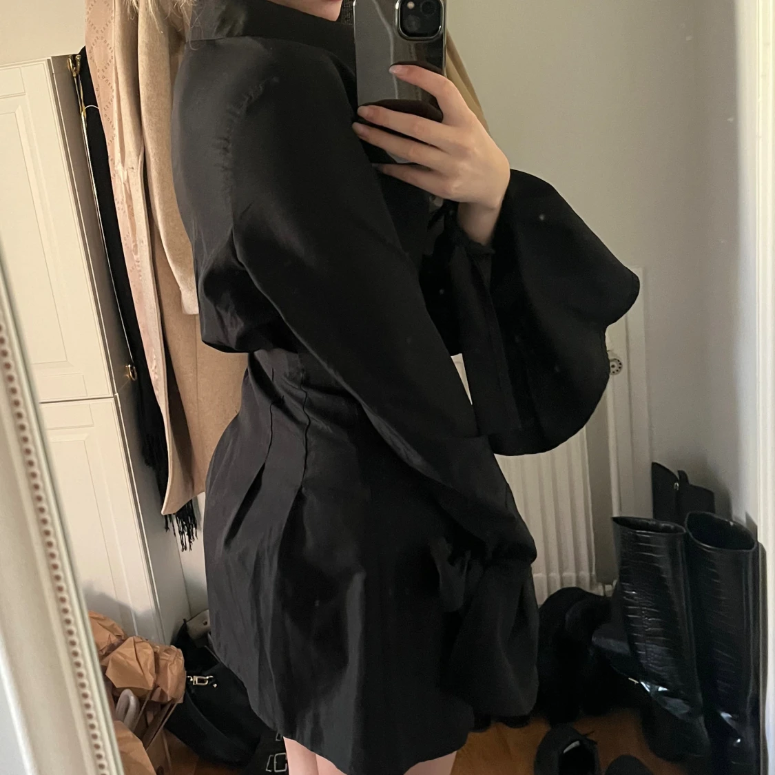 Svart skjortklänning  - 1