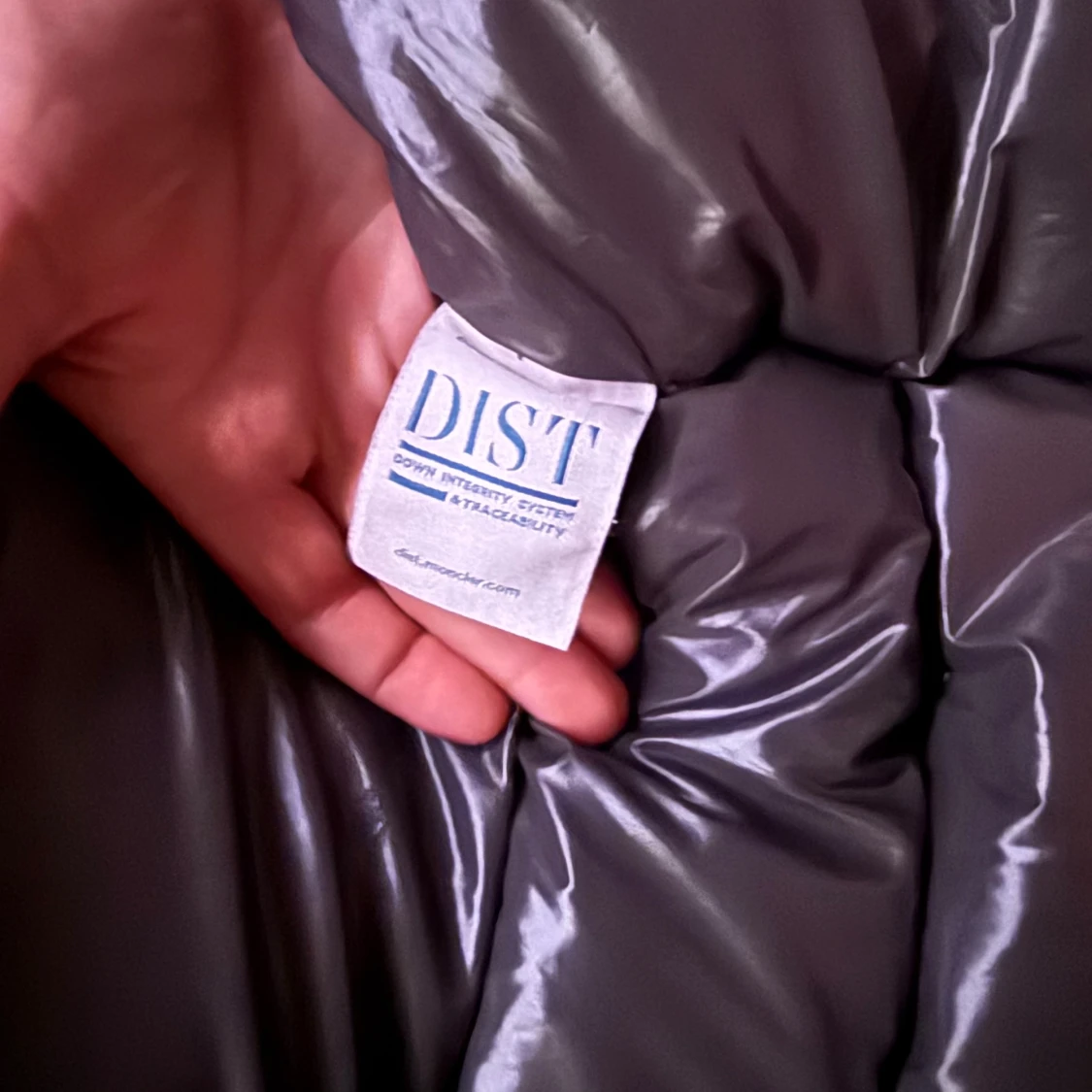 Svart Moncler pufferjacka med huva - 4