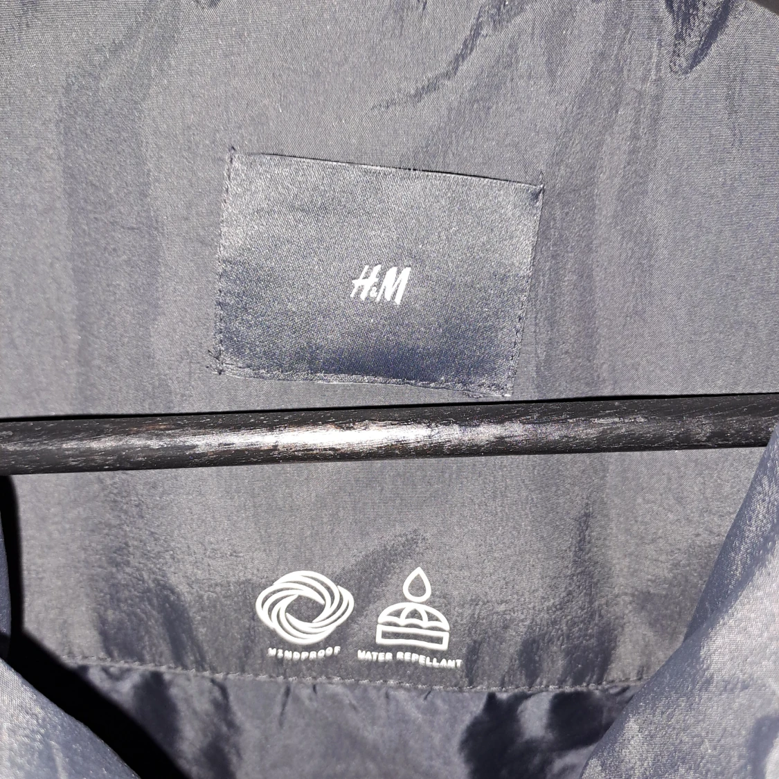 Svart dunväst från H&M - 2