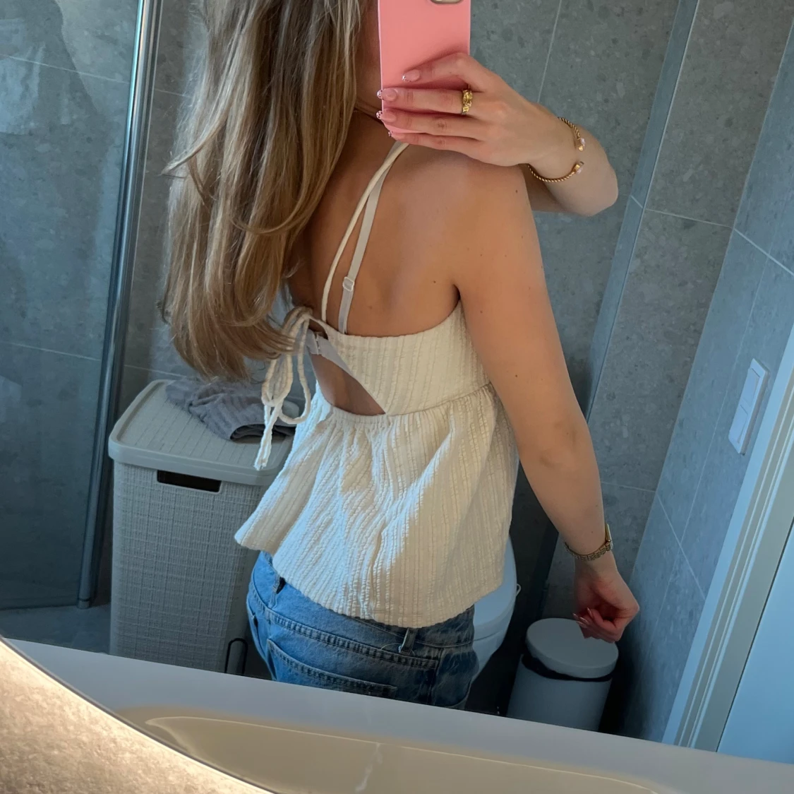 Topp med knyte i ryggen - 1