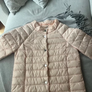 Rosa jacka 🩷 - Jättefint skick 