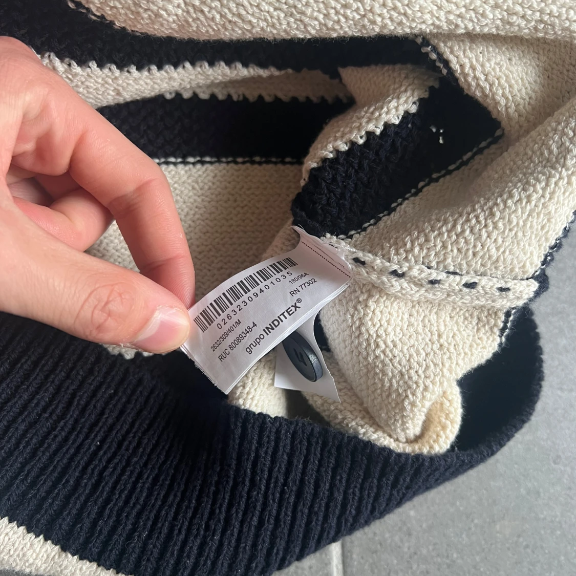 Randig pikétröja från Zara i marinblått - 3