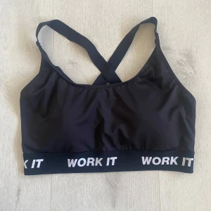 Sport-BH - Aldrig använd!