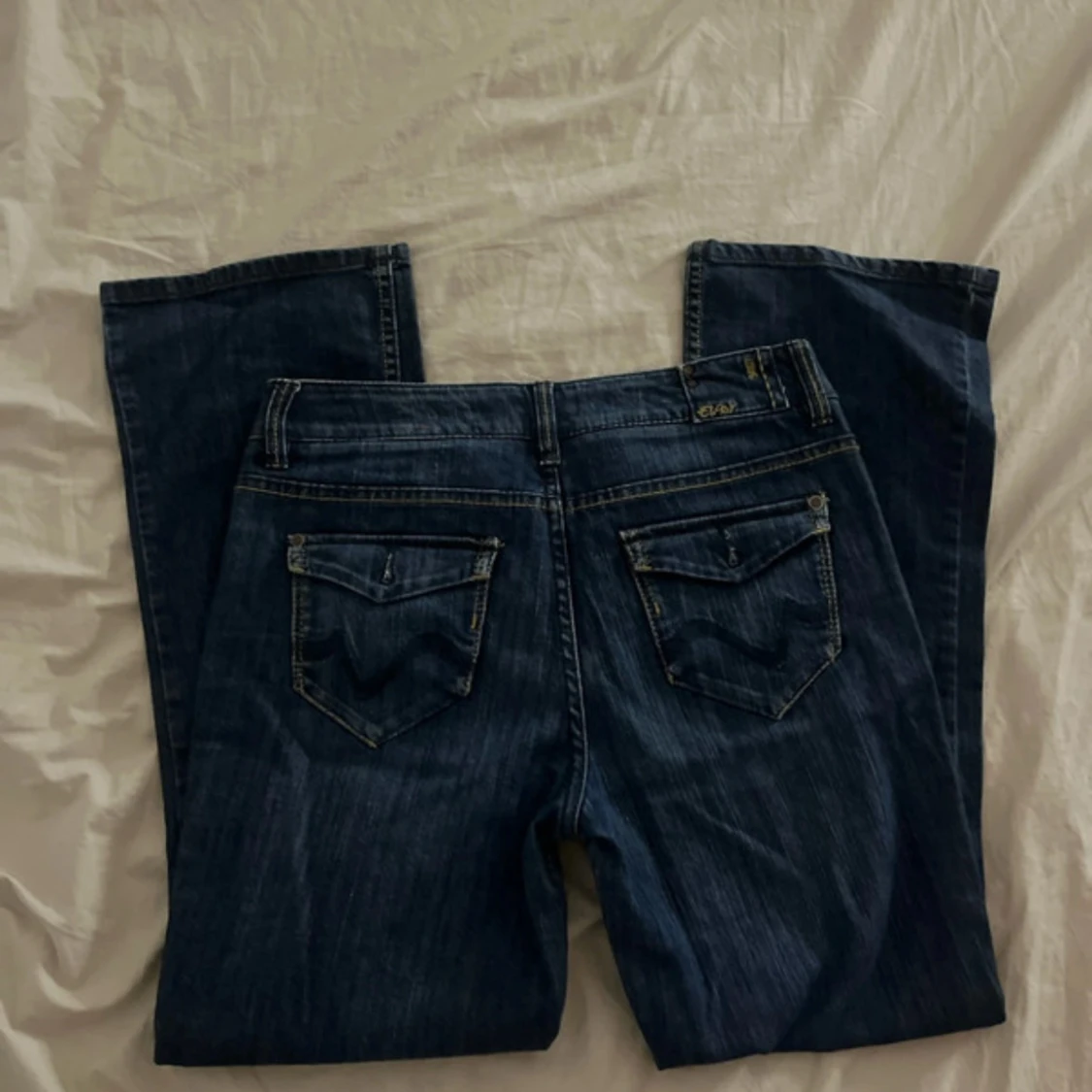 Mörkblå jeans från Esprit