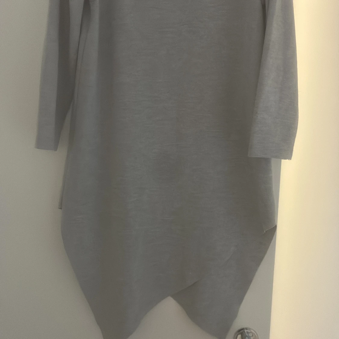 Grå klänning med uggletryck FB Sister - 3