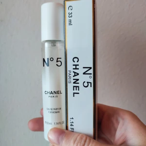 Chanel no.5 perfume - Chanel no.5 perfume. 33ml bottle. New.